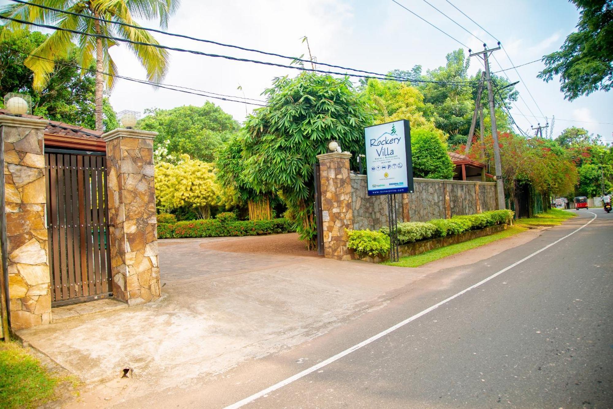 Rockery Villa Ayurveda Bentota Esterno foto