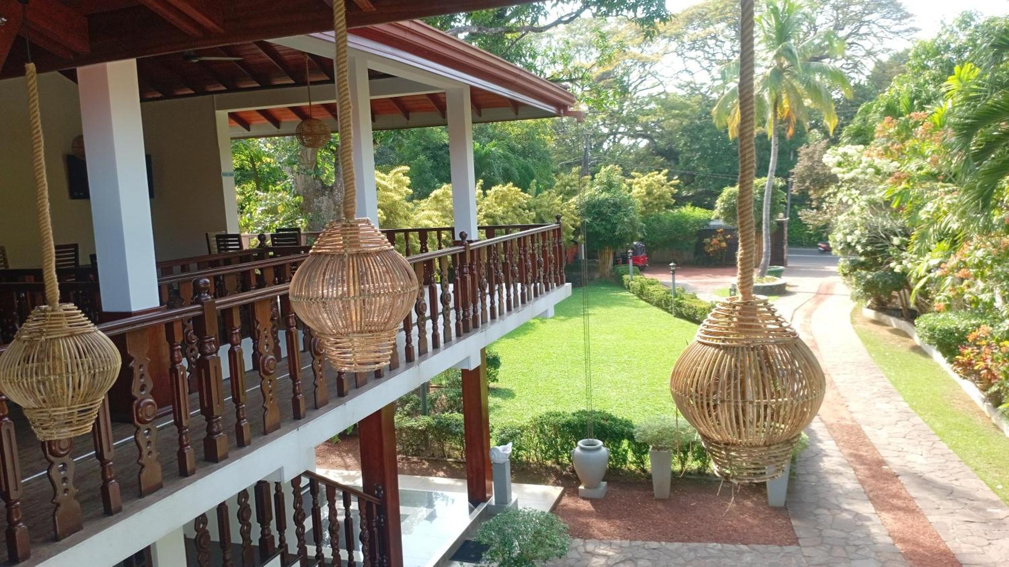 Rockery Villa Ayurveda Bentota Esterno foto